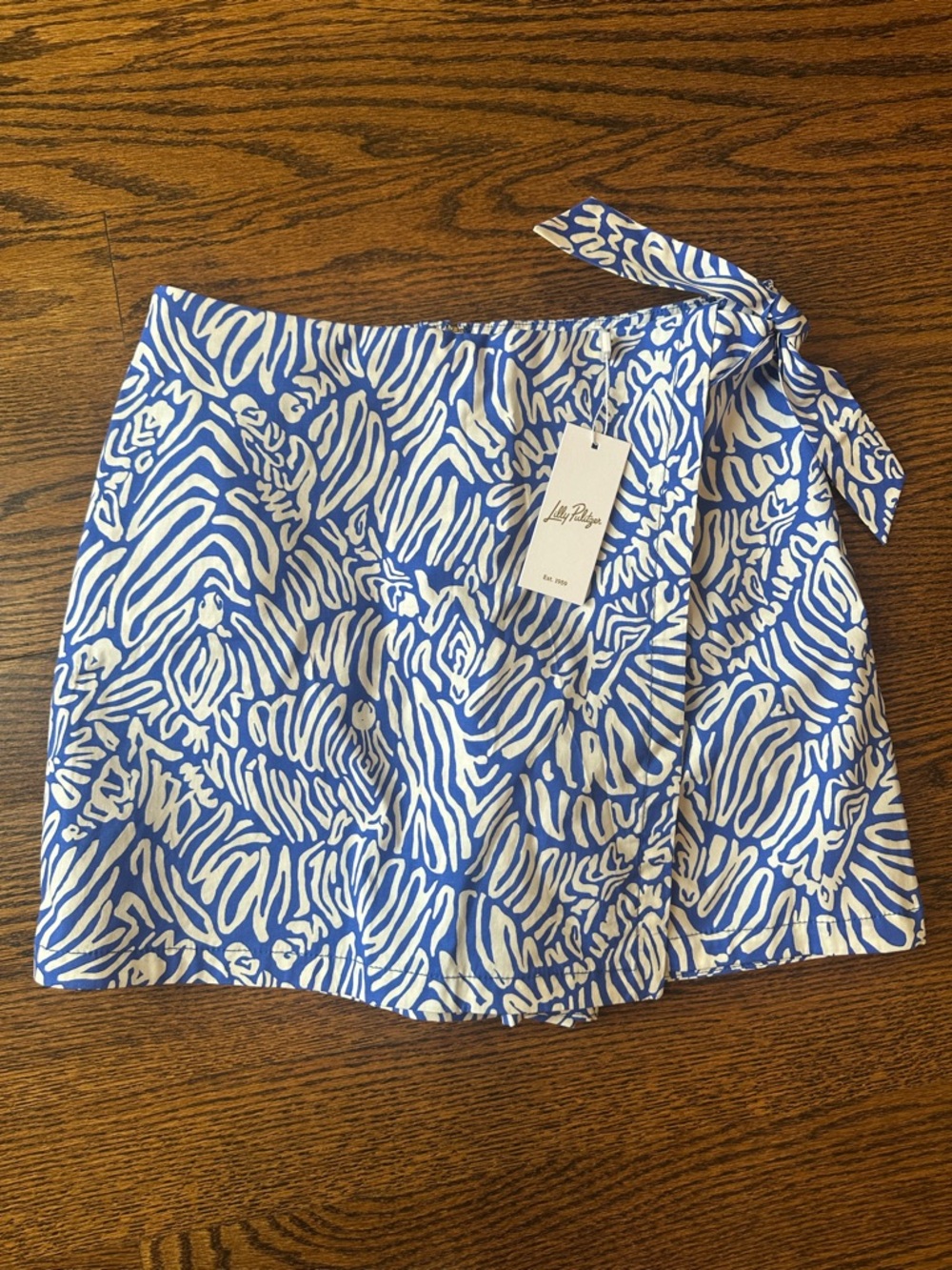 NWT Lilly Pulitzer Blue & White Back Zip Zee Bebe Print Skort